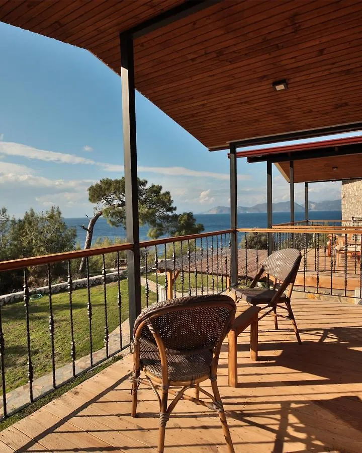 Rocas Roja Beach Hotel Faralya